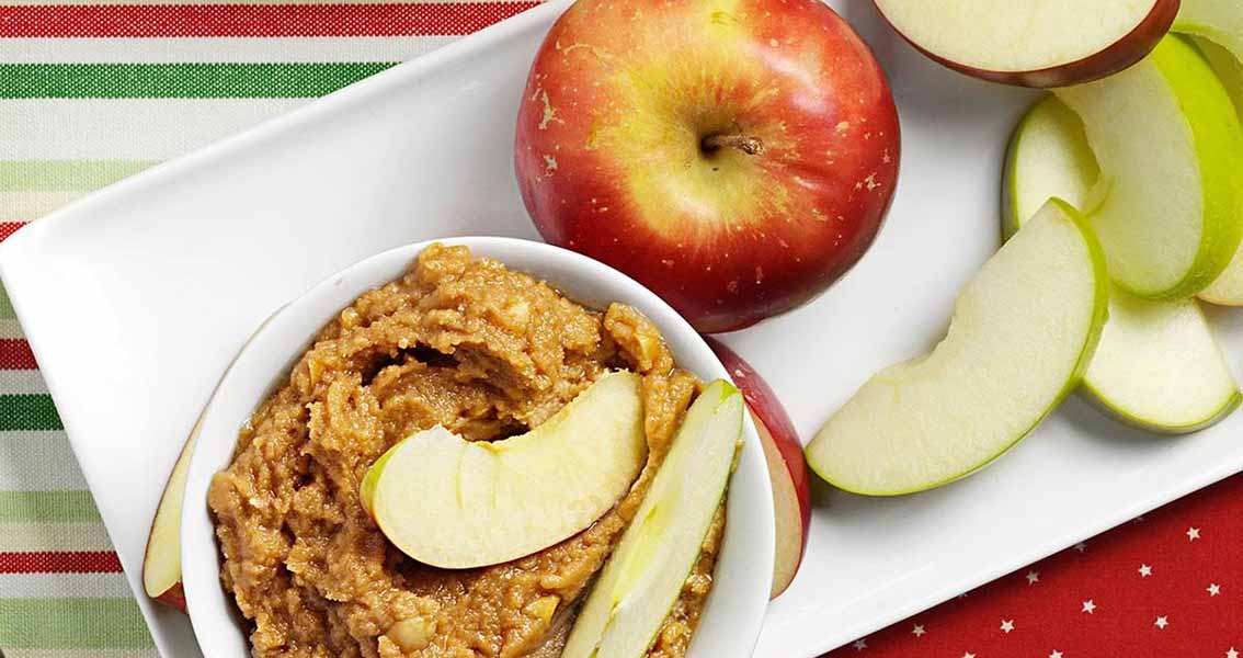 Crunchy Peanut Butter Apple Dip 